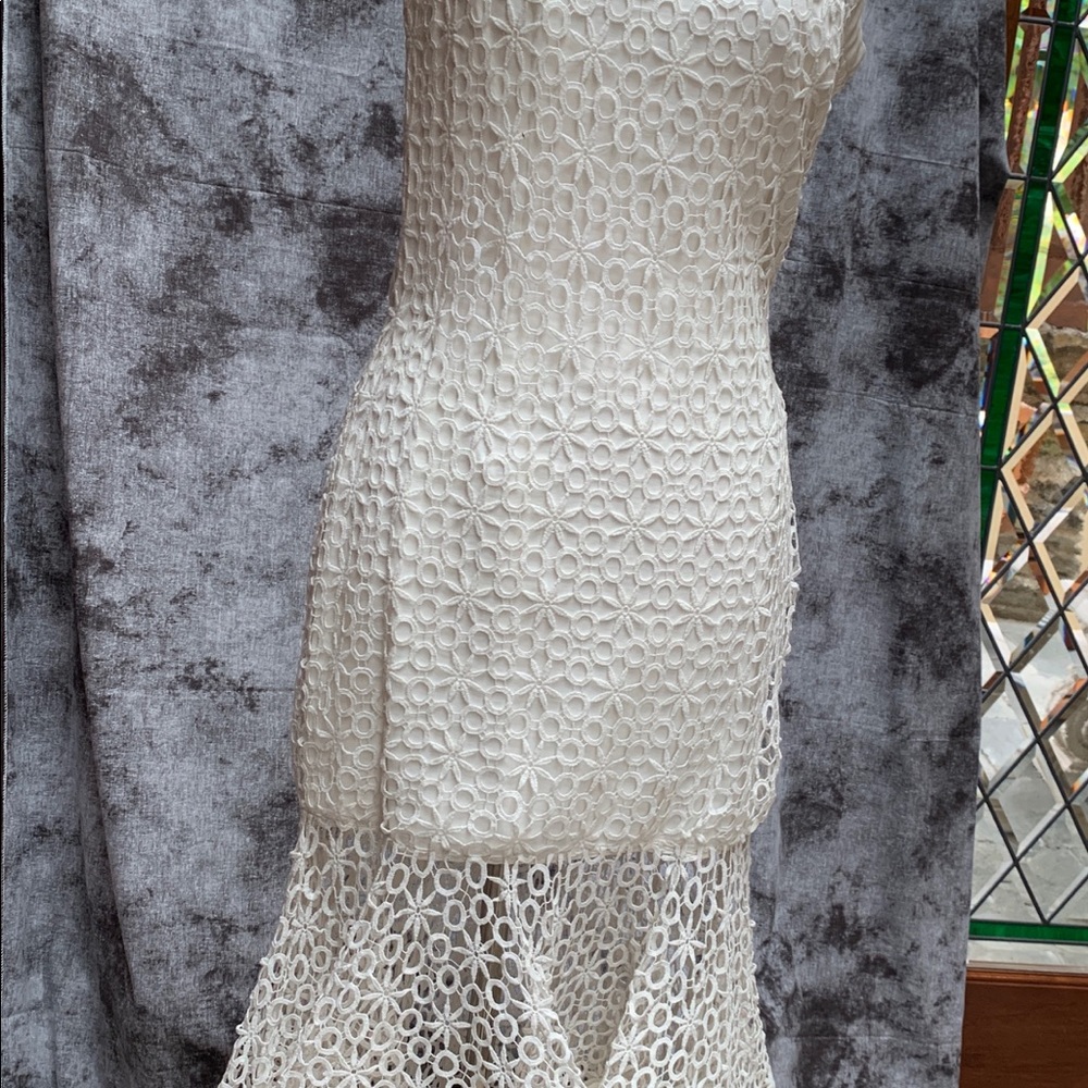 Alexis Dress - Picture 6 of 7